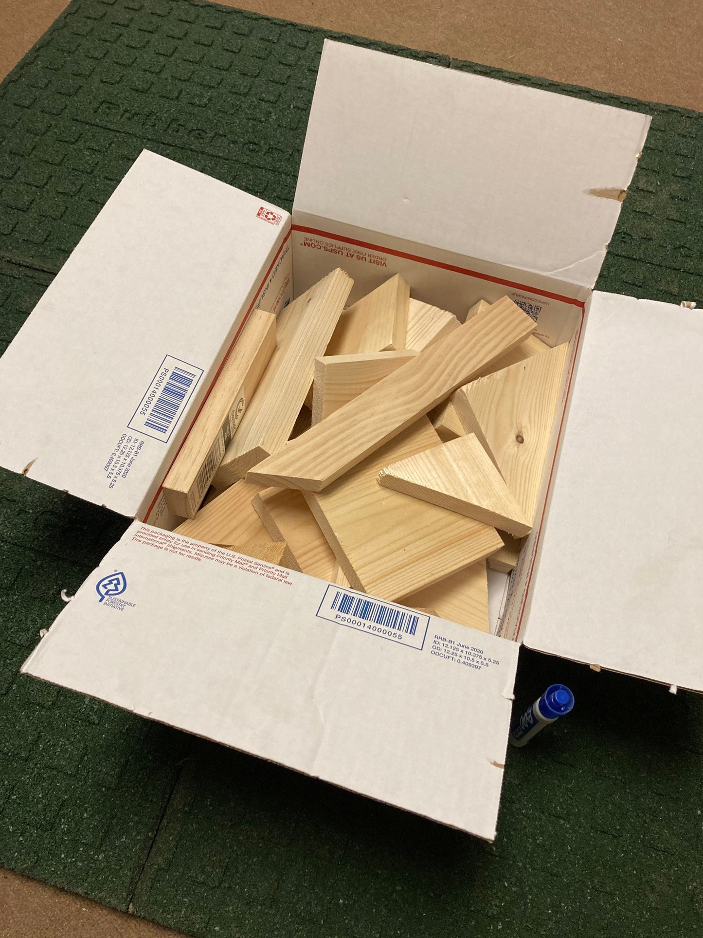 4lb Pine Wood Cut Offs: Craft Bundle Box