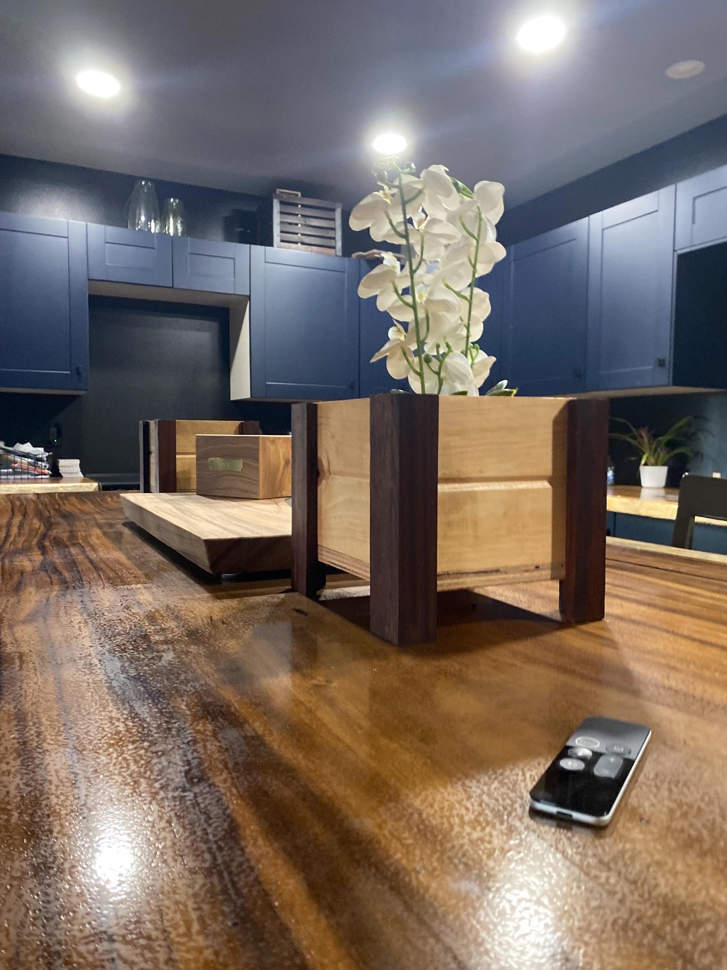 Home Goods & Decor - Stumps Custom Wood 