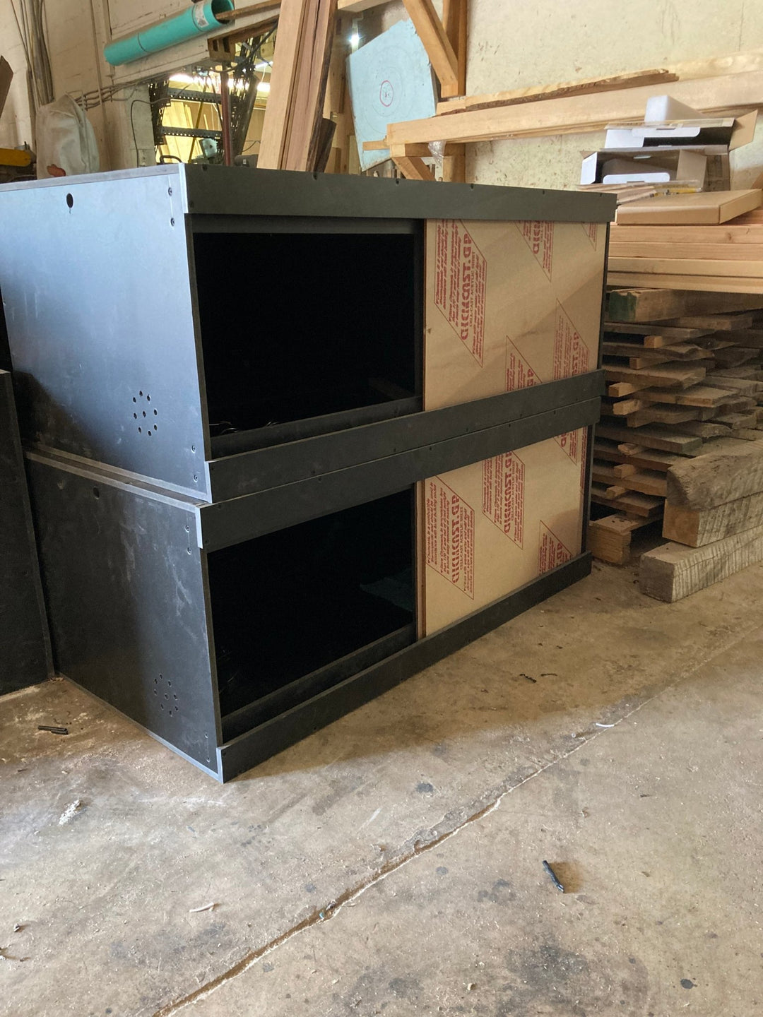 4 Foot Black Bioactive PVC Reptile Enclosure - Stumps Custom Wood