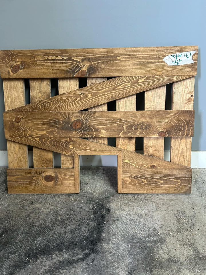 custom pet gate with door | Handmade Indoor/Outdoor Safety Gate - Stumps Custom Wood