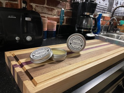 Revitalizing Cutting Board Wood Conditioner